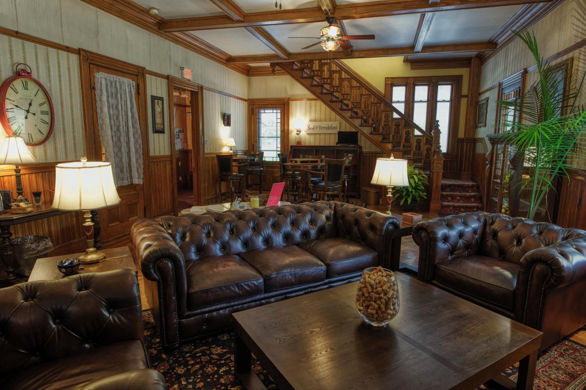 Rockwell Falls Inn And Wine Bar Lake Luzerne Exteriör bild